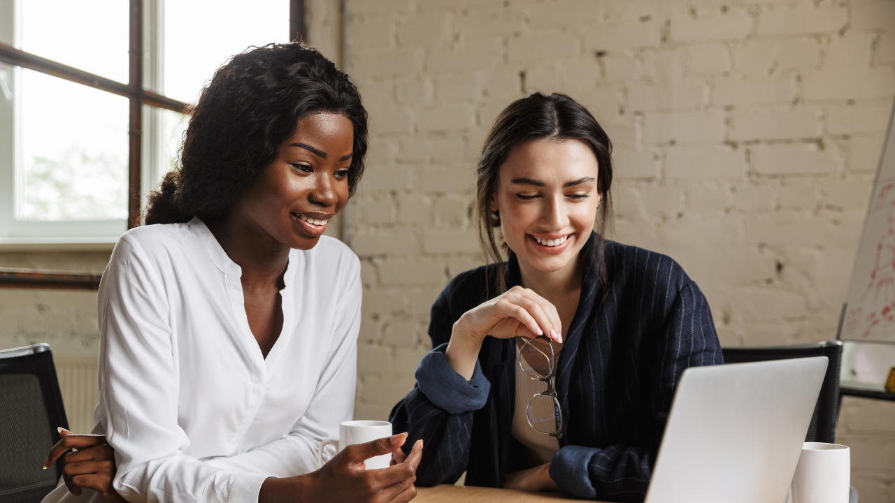 Quelle distinction entre création et début d'activité ?